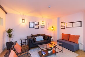 Serra do Pilar Porto Suites