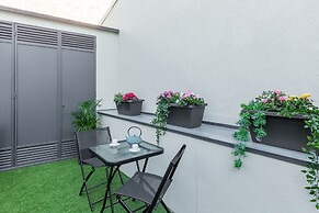 Serra do Pilar Porto Suites