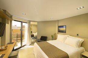 Infinity at the Sea by Welkom