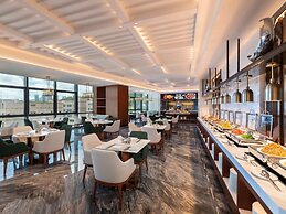 Mercure Shenzhen Longgang - Pinghu Railway Station