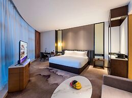 Mercure Shenzhen Longgang - Pinghu Railway Station