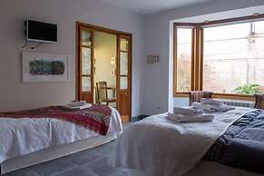 La Casa de Paula Hosteria Artesanal