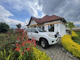 Virunga Homestay & Campsites