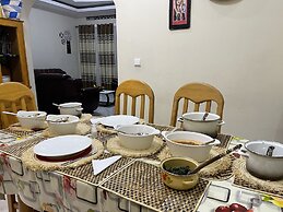 Virunga Homestay & Campsites