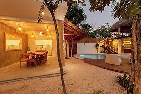 Mimosa Tulum Hotel & Hostel