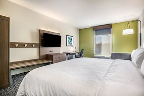Holiday Inn Express & Suites Tulsa East - Catoosa by IHG