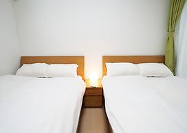 Laffitte Hirai Condominium Hotel