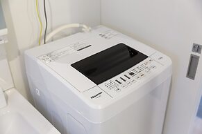 Laffitte Hirai Condominium Hotel