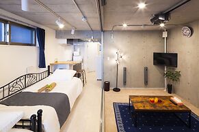 Laffitte Hirai Condominium Hotel