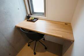 Laffitte Hirai Condominium Hotel