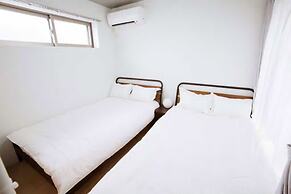 Laffitte Hirai Condominium Hotel