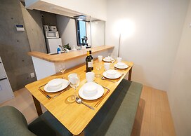 Laffitte Hirai Condominium Hotel