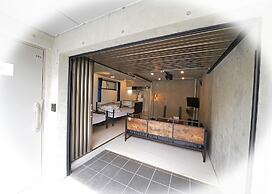 Laffitte Hirai Condominium Hotel