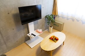 Laffitte Hirai Condominium Hotel