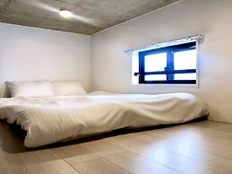 Laffitte Okachimachi