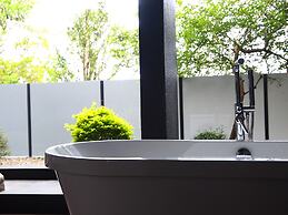 Khokak Panoramas Hotel