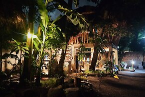 Dream-Big Eco Hostel
