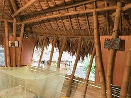Dream-Big Eco Hostel
