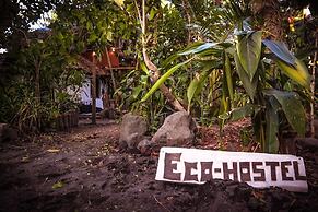 Dream-Big Eco Hostel