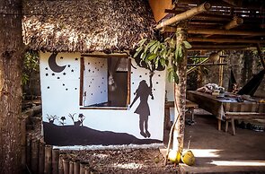 Dream-Big Eco Hostel