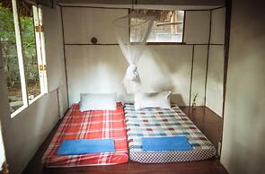 Dream-Big Eco Hostel