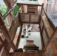 Dream-Big Eco Hostel