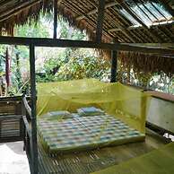 Dream-Big Eco Hostel