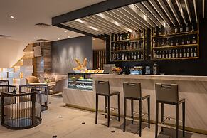 Yangon Thanlwin Hotel