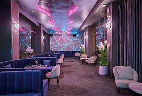 Yangon Thanlwin Hotel