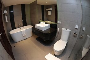 Yangon Thanlwin Hotel