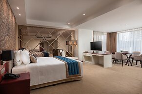 Yangon Thanlwin Hotel