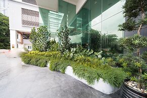 OYO Home 89311 Marvelous 1br Starview