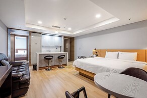 Haeundae Seacloud Hotel Residence
