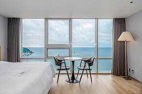 Haeundae Seacloud Hotel Residence