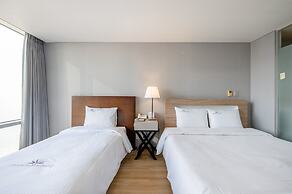 Haeundae Seacloud Hotel Residence