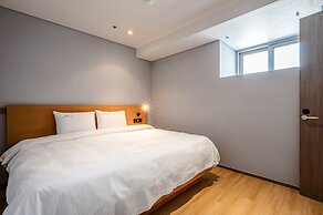 Haeundae Seacloud Hotel Residence