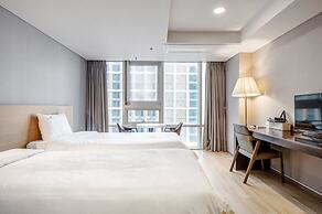 Haeundae Seacloud Hotel Residence