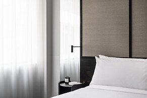 Lancemore Crossley St Melbourne