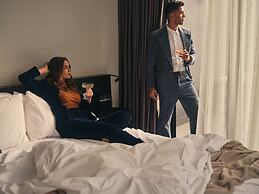 Lancemore Crossley St Melbourne