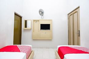 Super OYO 2436 Hotel Kencana