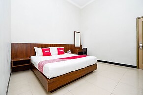 Super OYO 2436 Hotel Kencana