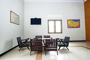 Super OYO 2436 Hotel Kencana