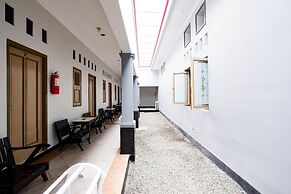 Super OYO 2436 Hotel Kencana