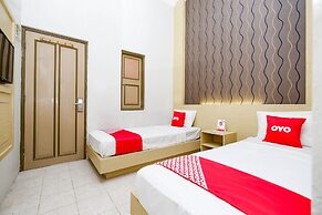 Super OYO 2436 Hotel Kencana