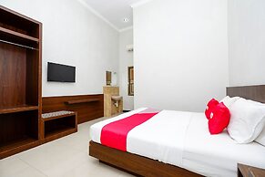 Super OYO 2436 Hotel Kencana