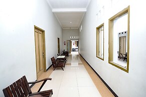 Super OYO 2436 Hotel Kencana