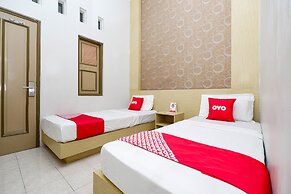Super OYO 2436 Hotel Kencana