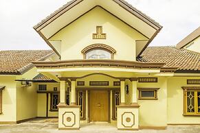 SPOT ON 2395 Hotel Aden 2 Syariah