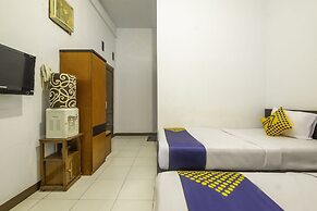 SPOT ON 2395 Hotel Aden 2 Syariah