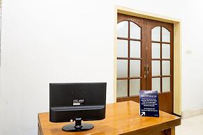 OYO 2268 Tim-tim Homestay SyariahNearUniversitas Gadjah Mada